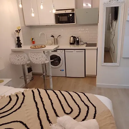 *cazotte Zola * Apartment