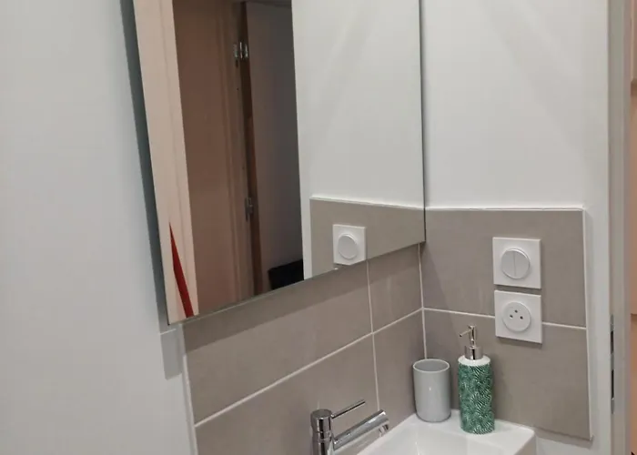 *cazotte Zola * Apartment *